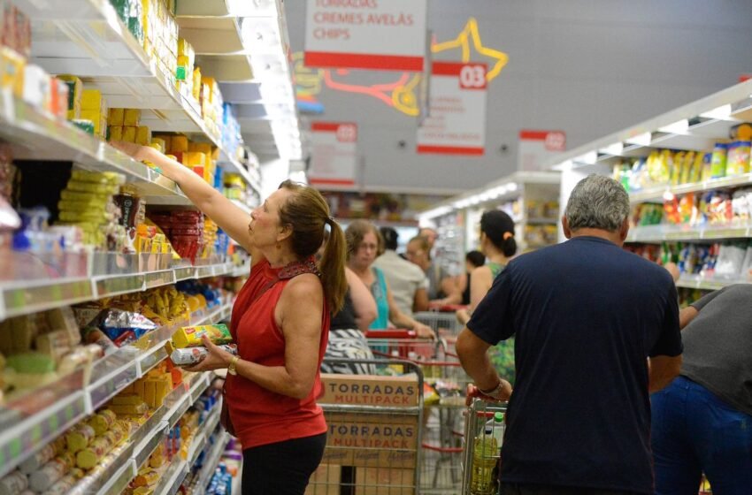  Mercado eleva previsão para expansão da economia em 2025