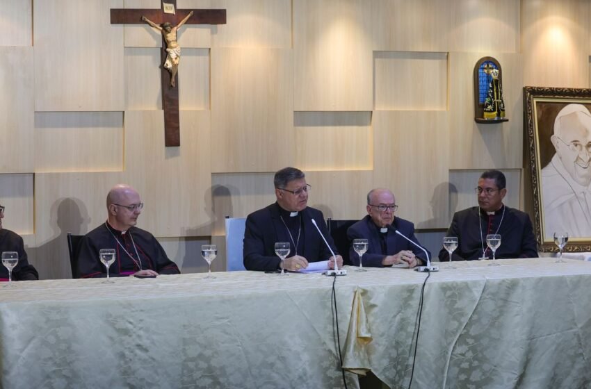  Meio ambiente e pobreza são legados do papa Francisco, diz arcebispo