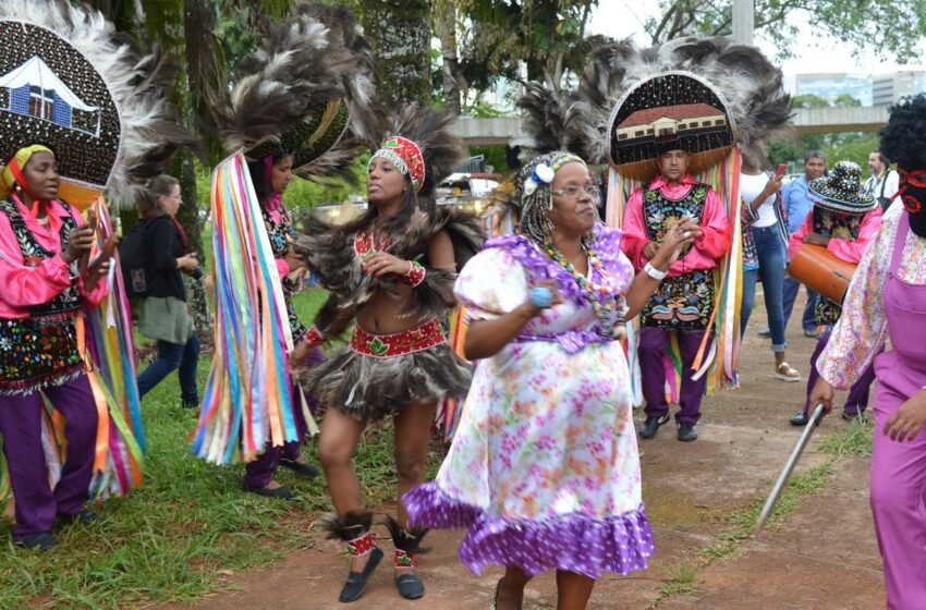  Política Aldir Blanc investirá R$ 12 bilhões em cultura em quatro anos