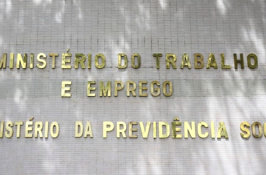  Greve de médicos peritos da Previdência termina após 235 dias