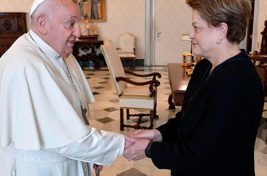  Dilma Rousseff destaca pontificado humanista de papa Francisco