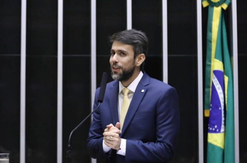  Governo confirma Pedro Lucas como novo ministro das Comunicações