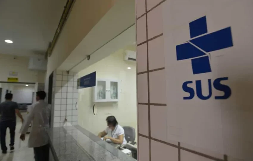  SUS ganha doação de 11 mil frascos de etanol para tratamento contra metanol
