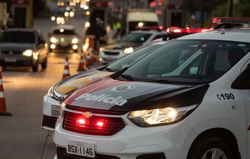  PM rescinde contratos de limpeza, e soldados são tirados das ruas para limpar banheiro e alojamento