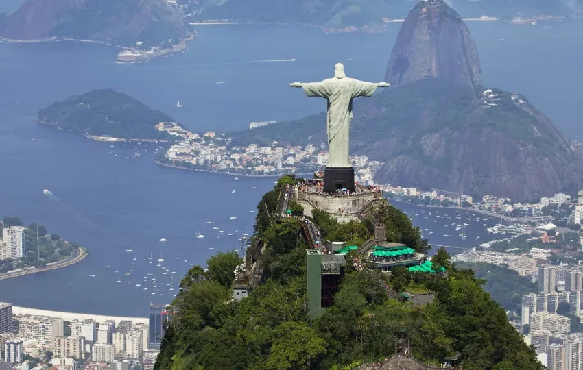  Nora de turista que morreu na escadaria do Cristo Redentor critica atendimento dado a ele