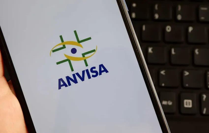  Anvisa proíbe venda de mais 47 pomadas de cabelo
