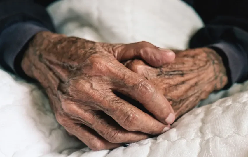  Empregada escravizada por 70 anos tem vínculo trabalhista reconhecido