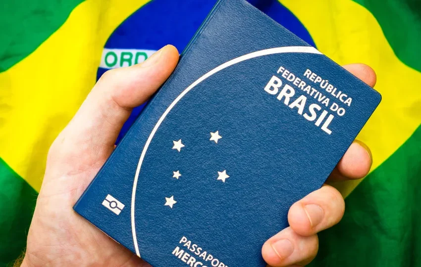  PF pede ao governo para aumentar taxa para emissão de passaporte