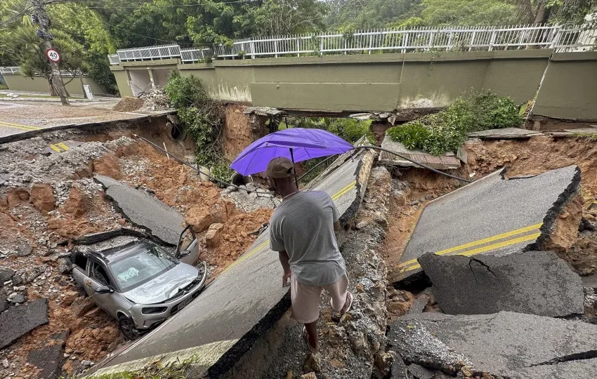  Santa Catarina tem 1.315 pessoas fora de casa após fortes chuvas