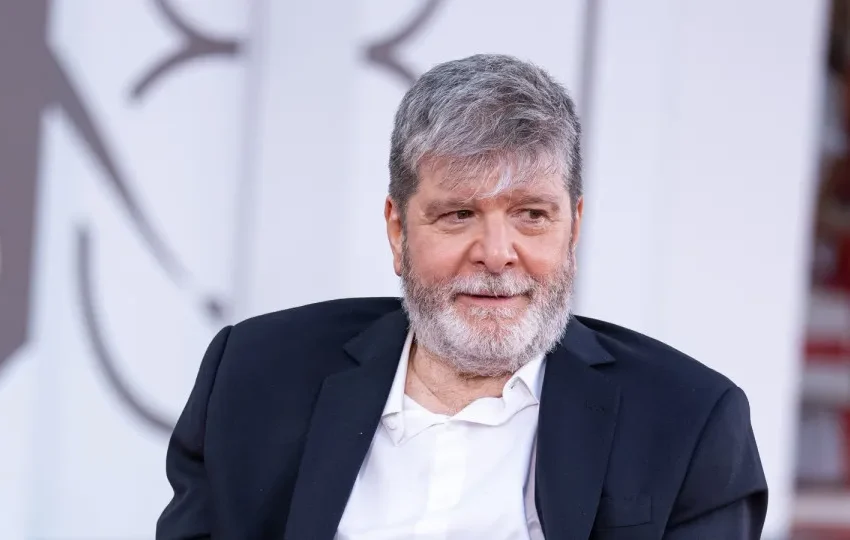  Marcelo Rubens Paiva é agredido em bloco de Carnaval no Baixo Augusta