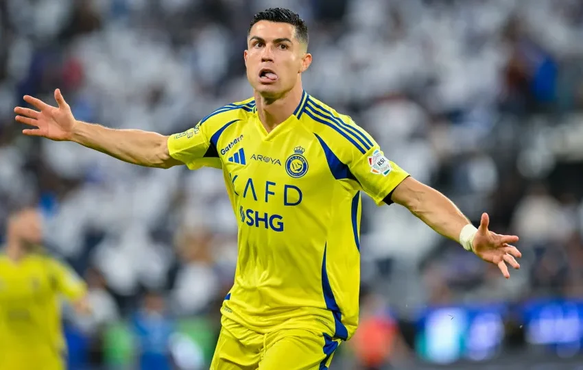 Saída à vista? Al Nassr toma posição sobre futuro de Cristiano Ronaldo