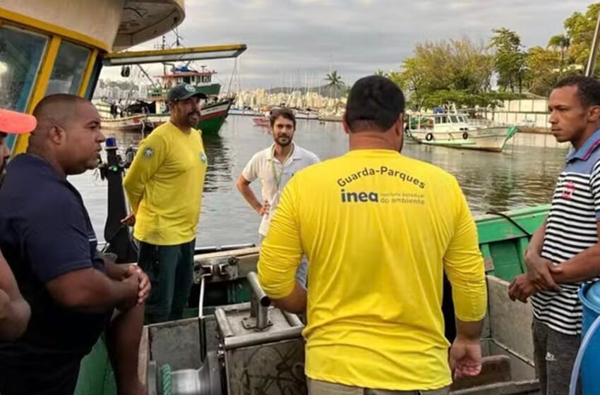  Embarcação é apreendida por pesca predatória em reserva de Niteroi