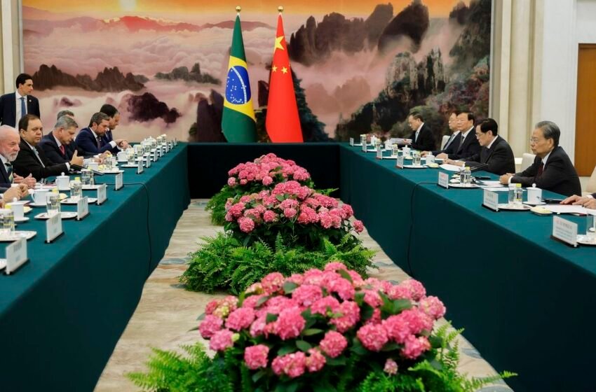  Parcerias com China beneficiarão infraestrutura e saúde, diz Lula