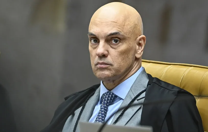  Veja cada ponto de enfrentamento de Fux a Moraes em julgamento de Bolsonaro