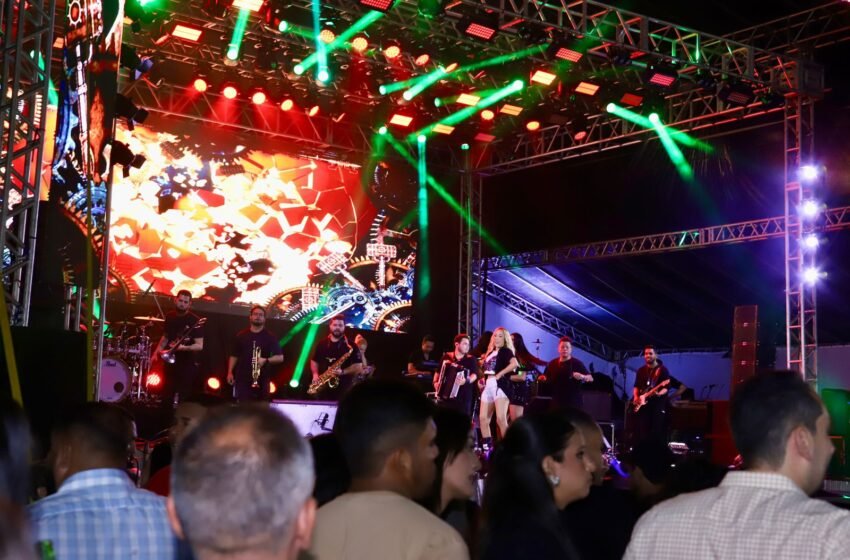 Festival da Mandioca tem início com shows musicais, tradição e recorde de público em Lagoa da Canoa