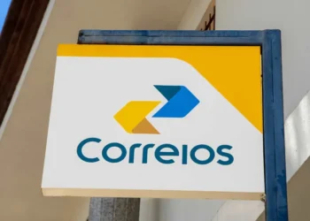 Mais de 488 mil aposentados já foram aos Correios contestar descontos