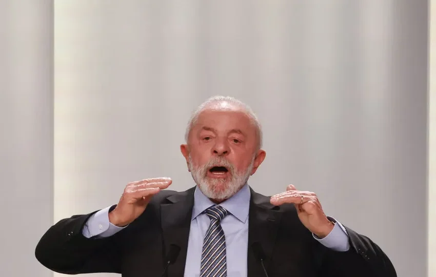  Lula diz que porta-voz de Trump ‘falou bobagem’ sobre uso de poderio militar contra o Brasil