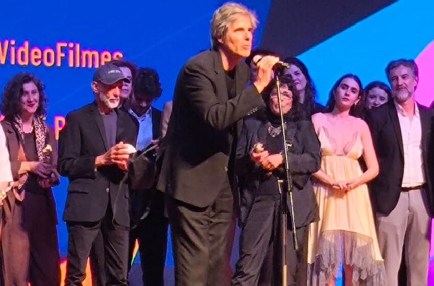 Filme Ainda Estou Aqui é o grande vencedor do Prêmio Grande Otelo