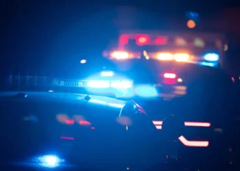 Adolescente de 15 anos morre ao ser baleada durante roubo de celular em SP