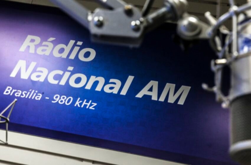 Rádios Nacional e MEC têm crescimento em audiência no mês de julho