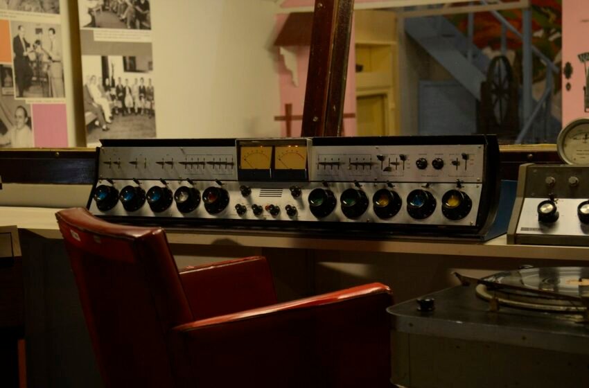 Programação especial nesta sexta-feira marca 89 anos da Rádio Nacional