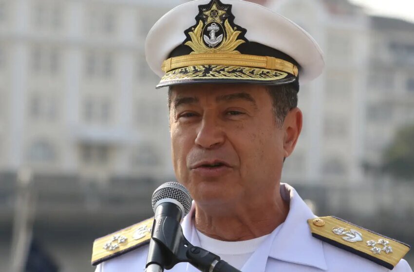  Fux vota pela absolvição de ex-comandante da Marinha, Almir Garnier