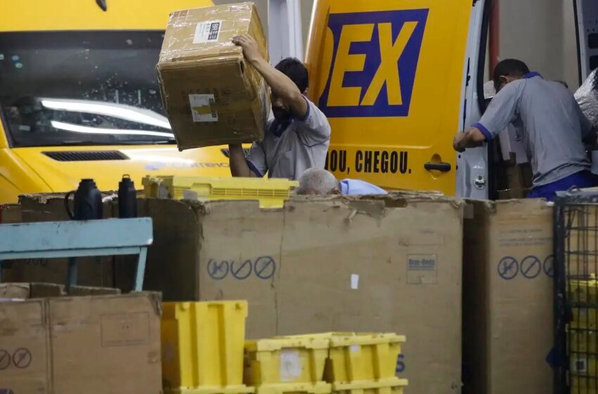  Correios negociam empréstimo de R$ 20 bilhões para equilibrar contas
