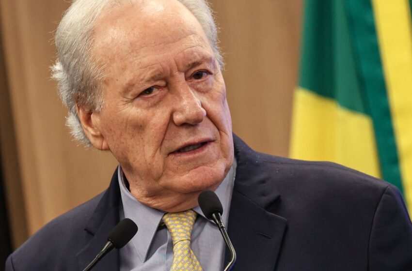  Lula ficou “estarrecido” com número de mortos no Rio, diz Lewandowski