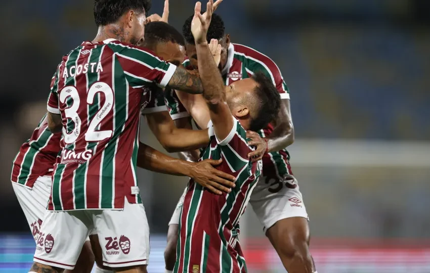  Fluminense vence e entra no G6 do Brasileiro; Ceará se revolta com árbitro