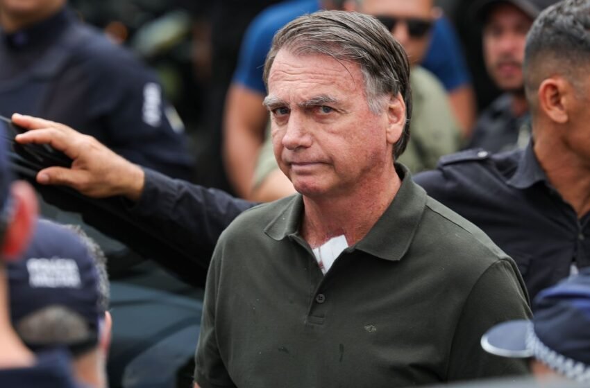  Moraes decide que Bolsonaro continuará preso na superintendência da PF