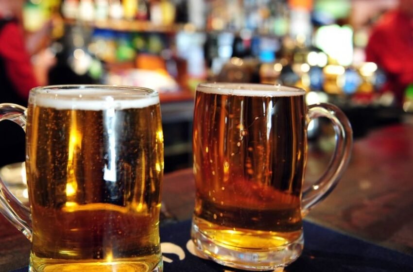  Juiz absolve dez réus da contaminação de cervejas Backer