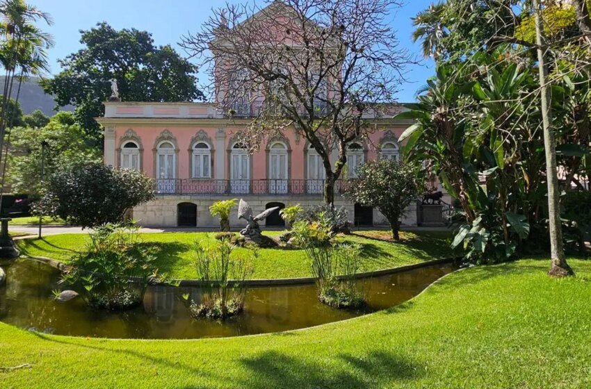  Fundação Casa de Rui Barbosa estreia Festa Literária no Rio de Janeiro