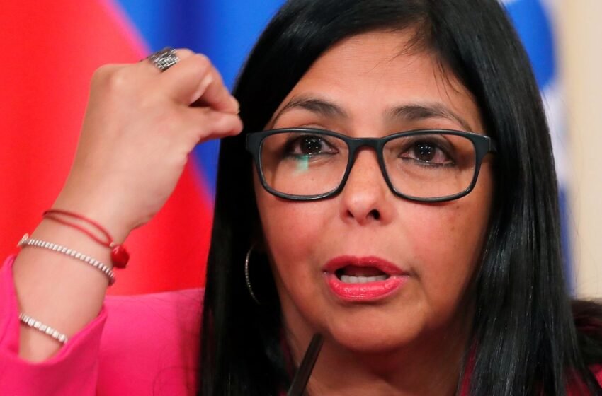  Presidente interina da Venezuela defende agenda de colaboração