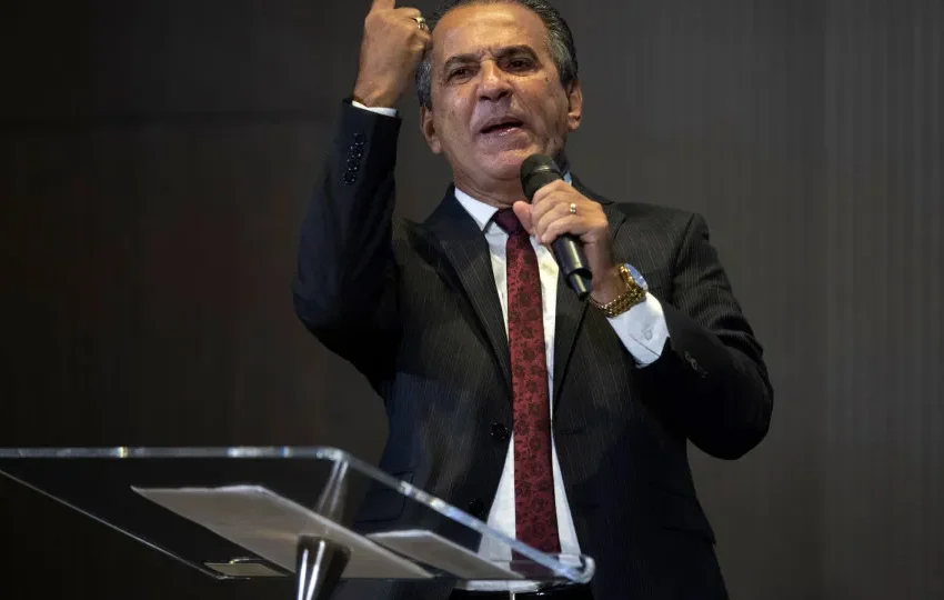  Malafaia e Paulo Figueiredo trocam farpas após pastor defender Tarcísio à Presidência