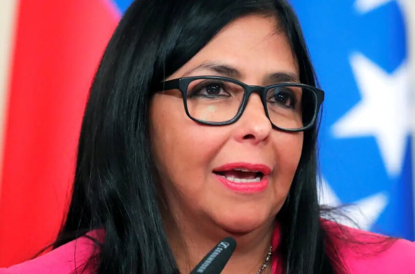  Delcy Rodríguez toma posse como presidente interina da Venezuela