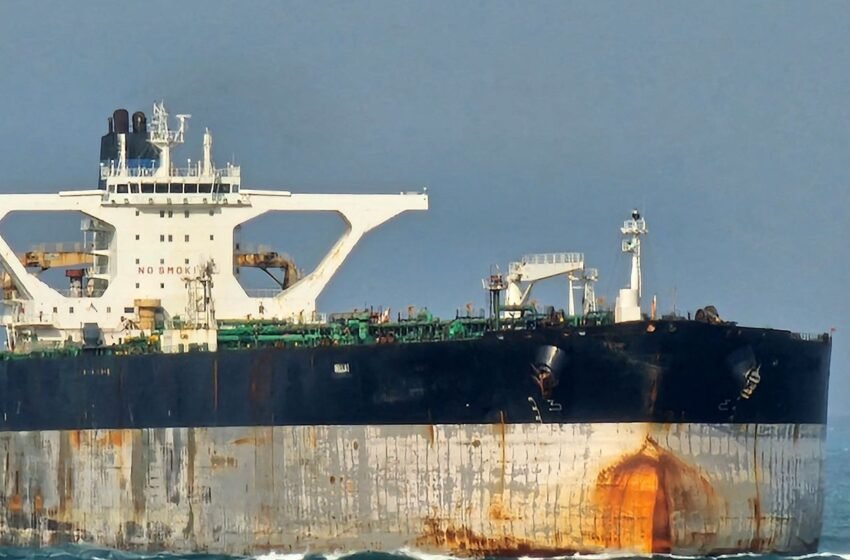  EUA apreendem dois navios que transportariam petróleo da Venezuela