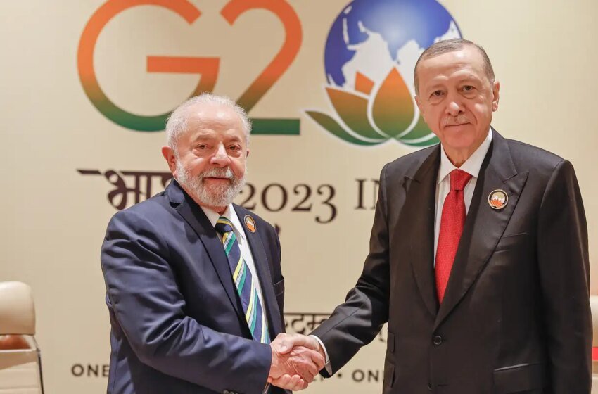  Lula e Erdogan, presidente da Turquia, conversam sobre Gaza e COP