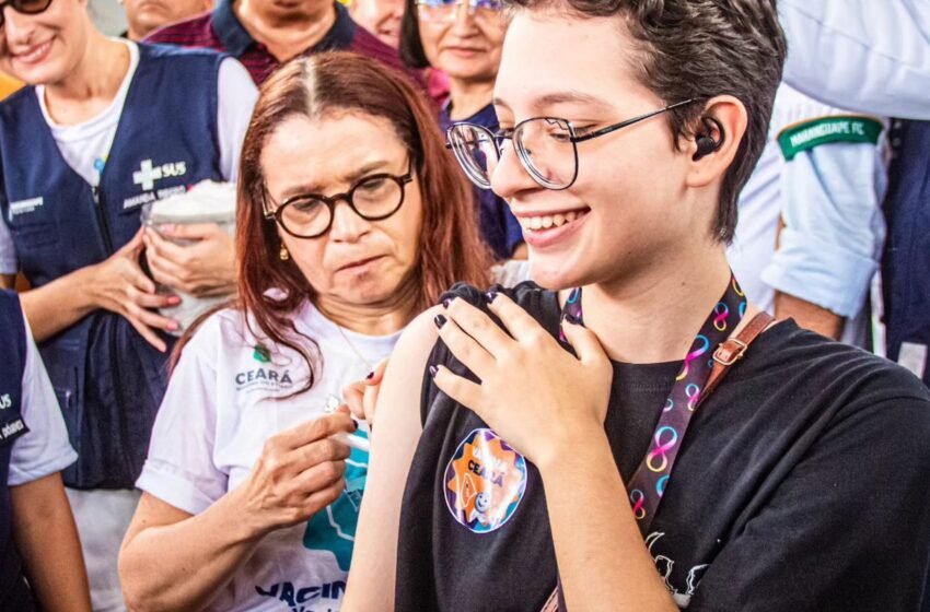  Cidades do CE e MG iniciam vacinação contra dengue com dose única