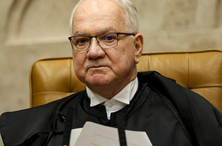  Fachin cancela reunião para discutir Código de Ética do STF