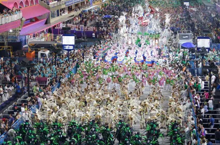  Série Ouro: Escolas “jovens” disputam título com medalhões do carnaval