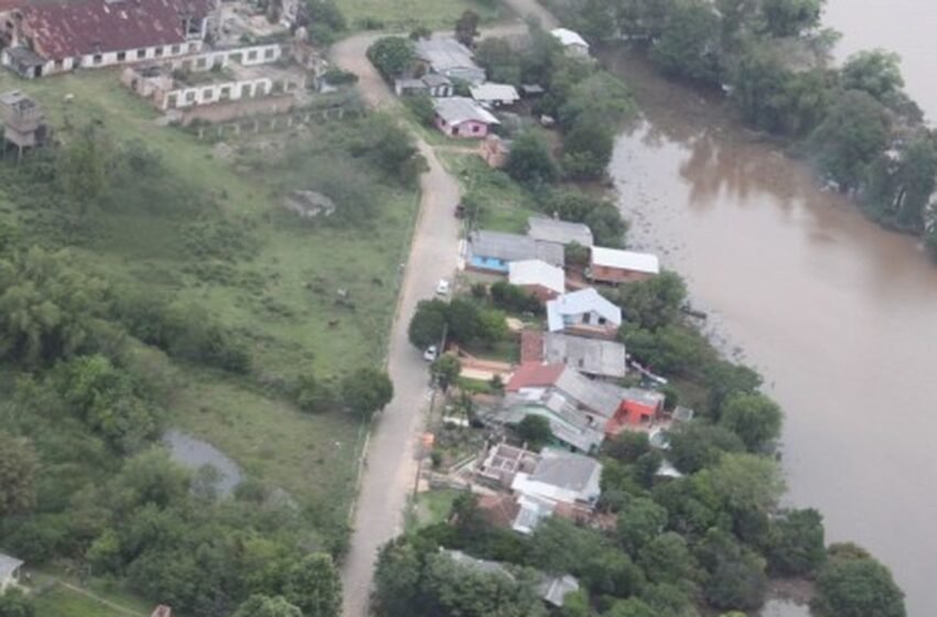  Quatro regiões do país têm alerta de chuvas intensas até sábado (7)