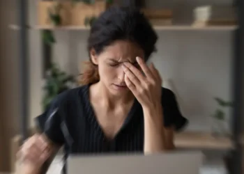 Calor pode aumentar risco de casos de AVC, alerta médico