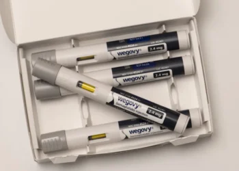 Anvisa apura 65 mortes ligadas a canetas para emagrecer no Brasil