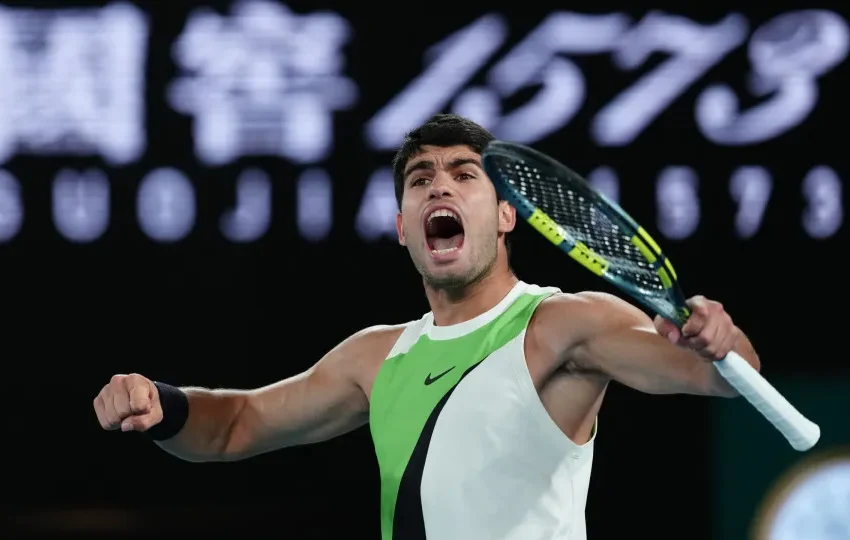  Carlos Alcaraz derrota Djokovic e conquista o Aberto da Austrália