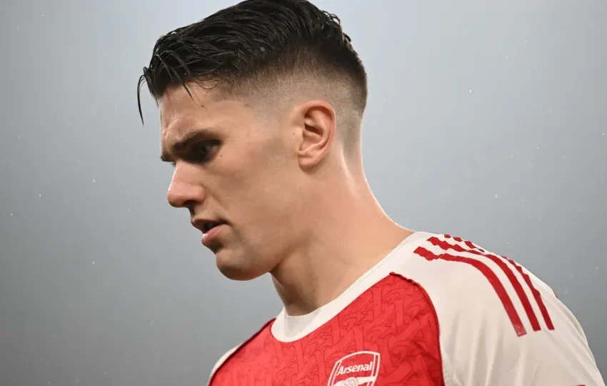  Jogo desastroso reacende debate sobre Gyokeres: “Arsenal precisa de mais”