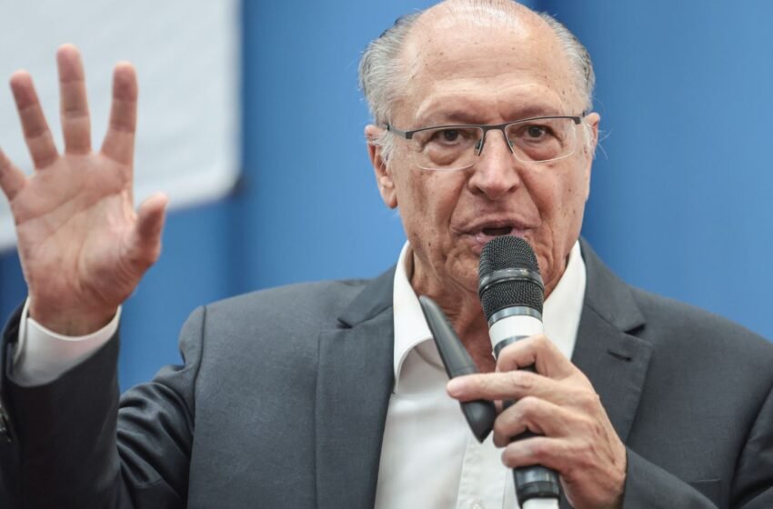  Alckmin elogia suspensão do pagamento de penduricalhos por Flávio Dino