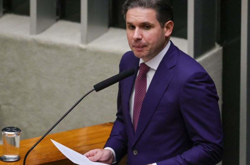  Motta promete avançar sobre escala 6×1 e trabalho por aplicativos