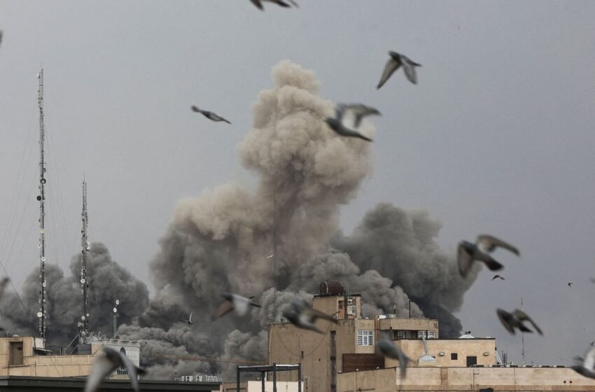  Irã resiste a ataques e desafia Estados Unidos em nova fase da guerra