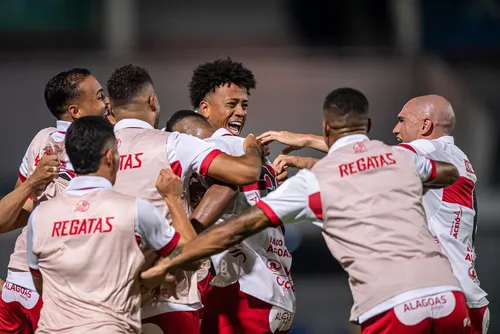 Atlético-GO tropeça, e CRB tem caminho livre para terminar a rodada no G-6