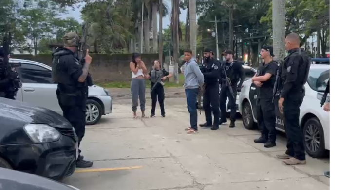 Casal ligado ao Comando Vermelho é preso no Rio por duplo homicídio em Alagoas